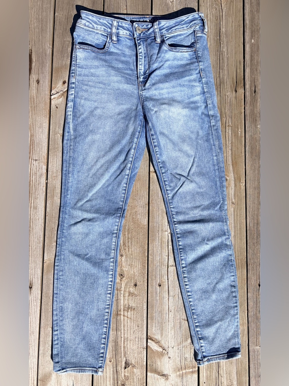 American Eagle Outfitters Light Wash Skinny Jeans with Next Level Stretch